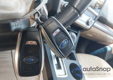 2017 Subaru Outback 2.5I Limited из США, поврежденный, VIN 4S4BSANC2H3405990